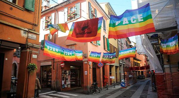Foto Della Via Del Pratello A Bologna