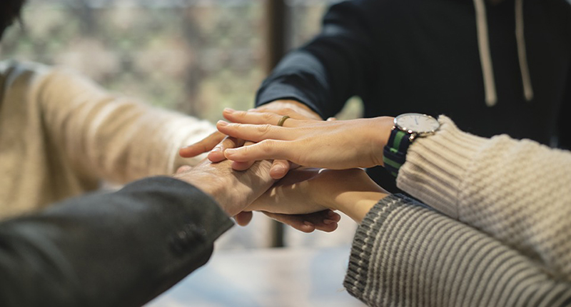 Persone che collaborano