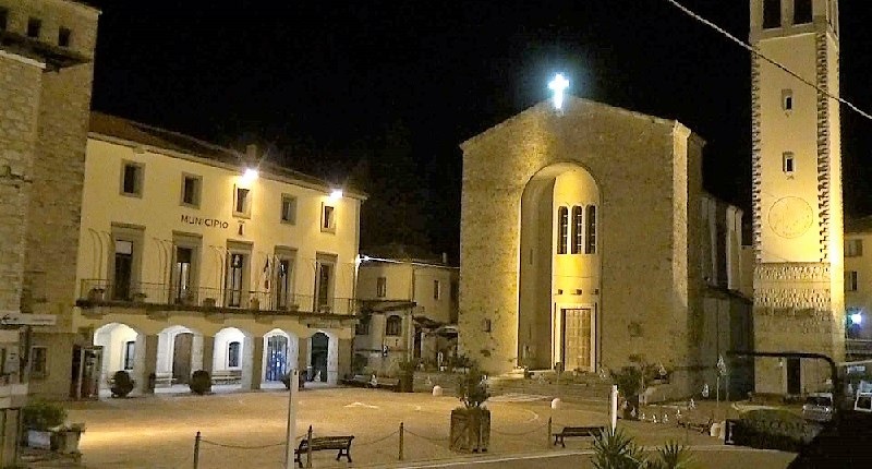 Piazza Nanni Levera