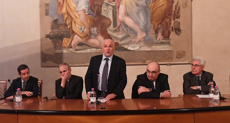 Un Secolo di Confcooperative