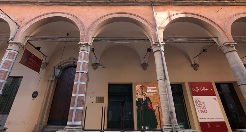 Ingresso Palazzo fava