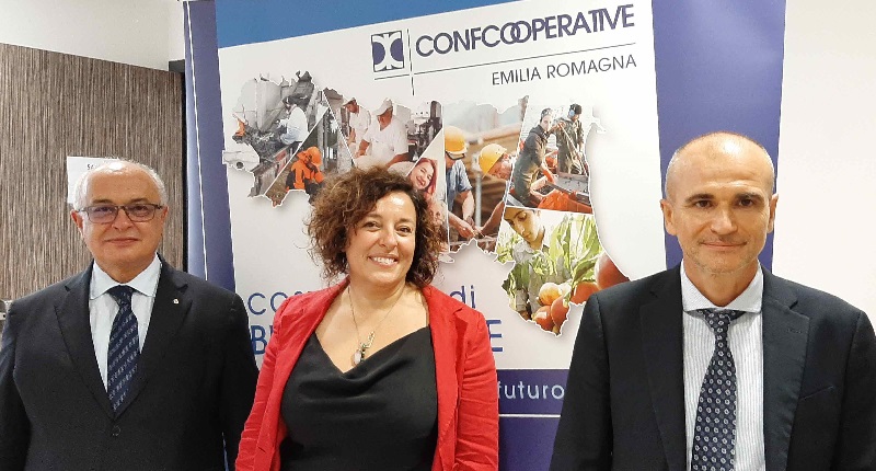 Vicepres Confcoop ER, da sin Ravaglia, Piacentini, Bracci
