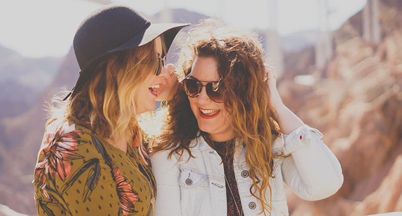 Ragazze sorridenti