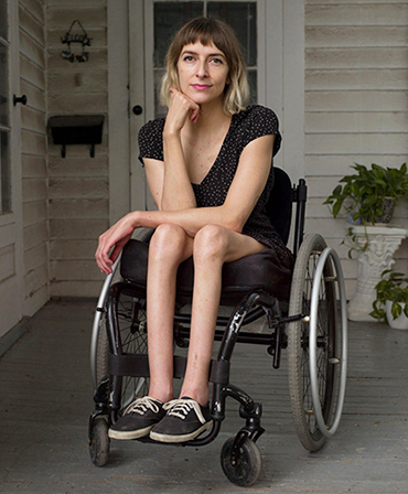 Rebekah Taussig Scrittrice Disabile