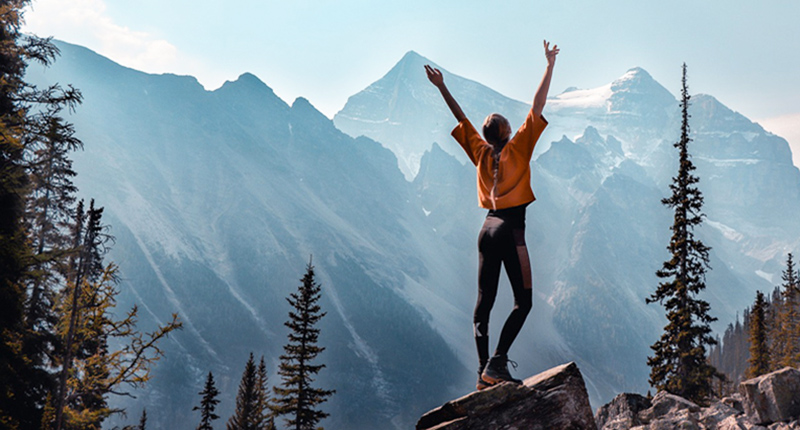 Women-Move-Mountains