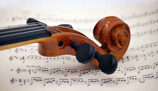 Spartito E Violino